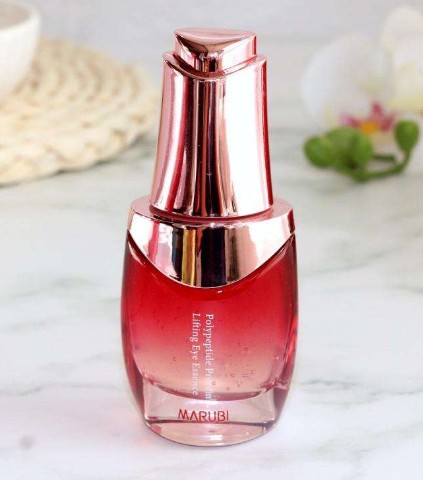 眼霜與眼精華有什么區(qū)別